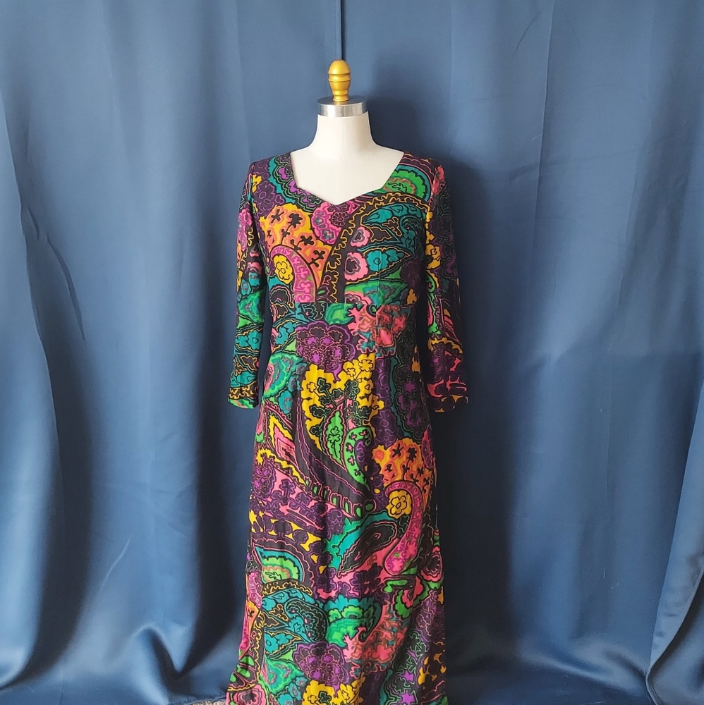Vintage 70s Psychedelic Dress